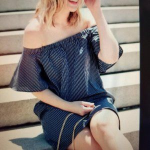 Banana Republic striped Off shoulder Dress with pockets -- Never Worn